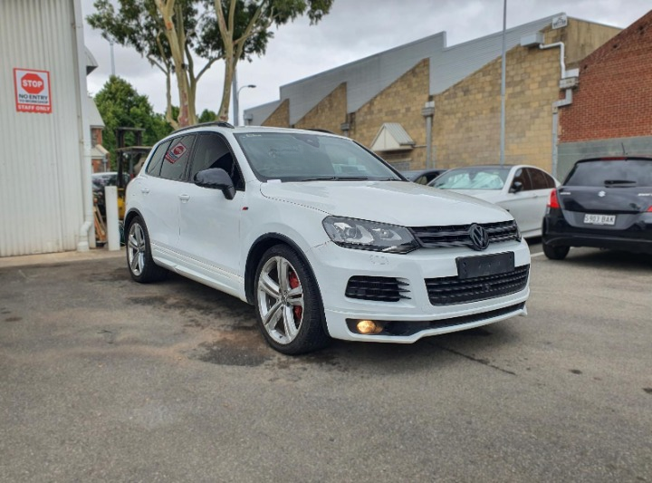 Used Volkswagen, Touareg Engine , Diesel, 4.2, Twin Turbo, 7P, Ckda Code, 01/13-04/18  – main images - All Good Parts