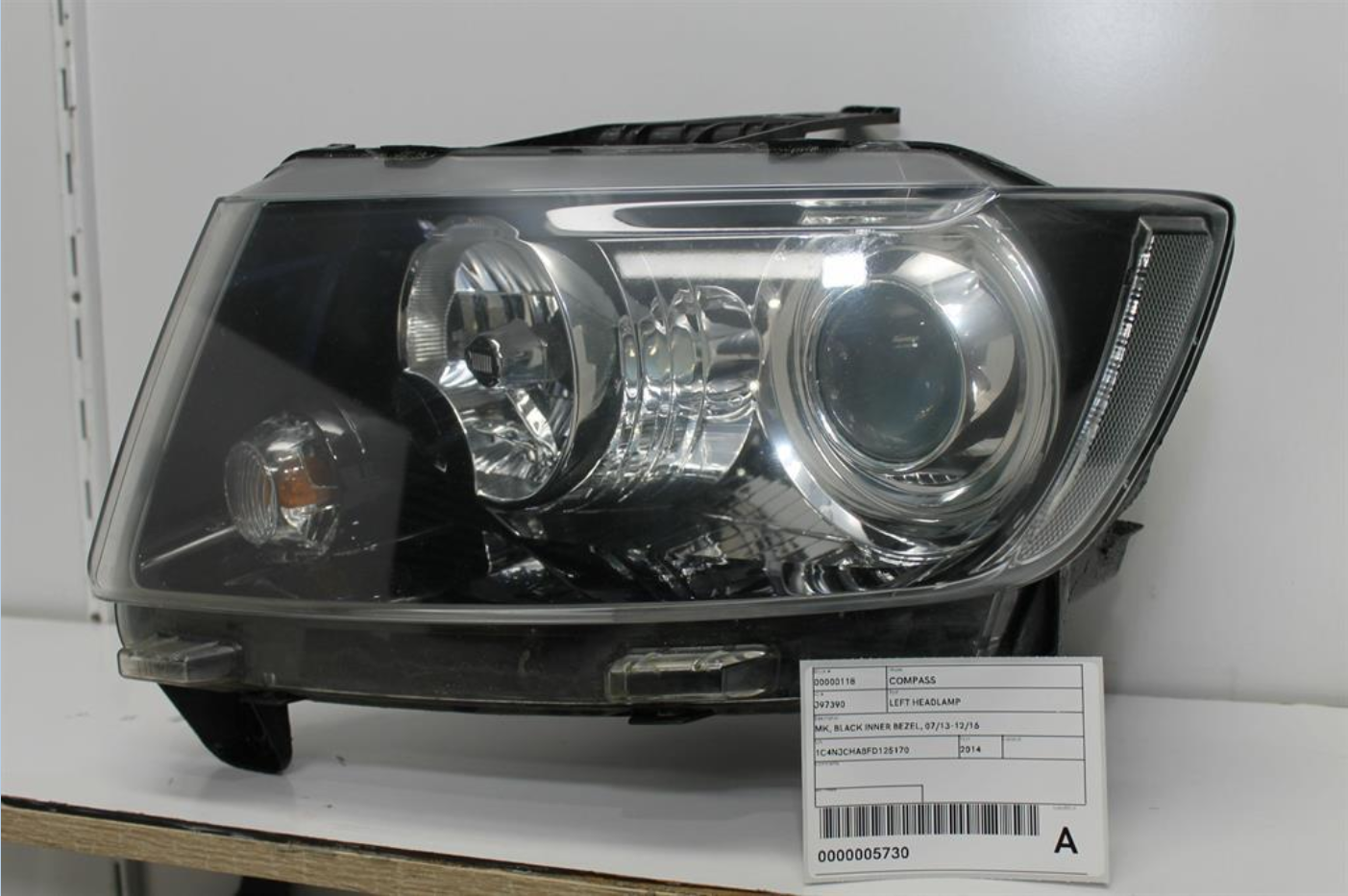 Jeep, Compass Left Headlamp Mk Black Inner Bezel 07/13 12/16