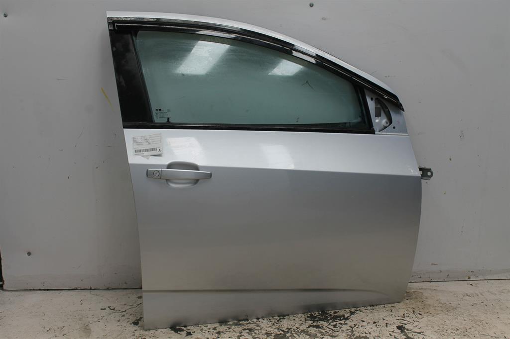 Used Holden, Barina Right Front Door Tm Hatch/Sedan 09/11 12/18 2014 – image 1 - All Good Parts