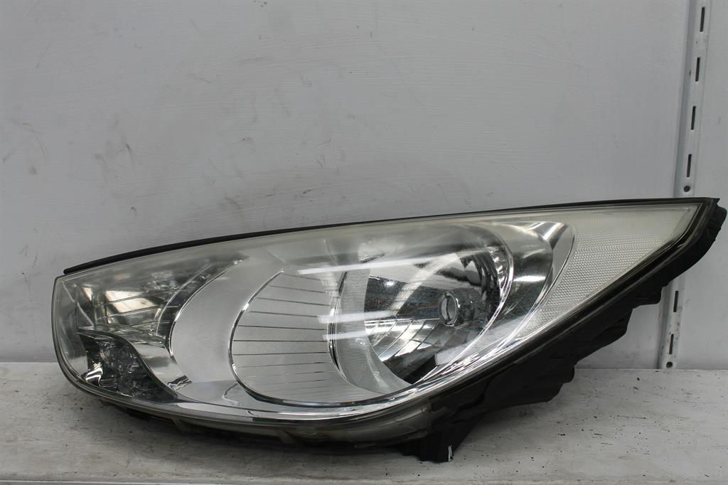 Hyundai, IX35 Left Headlamp Lm Series Korean Built (Vin Kmhj) 11/09 09/13