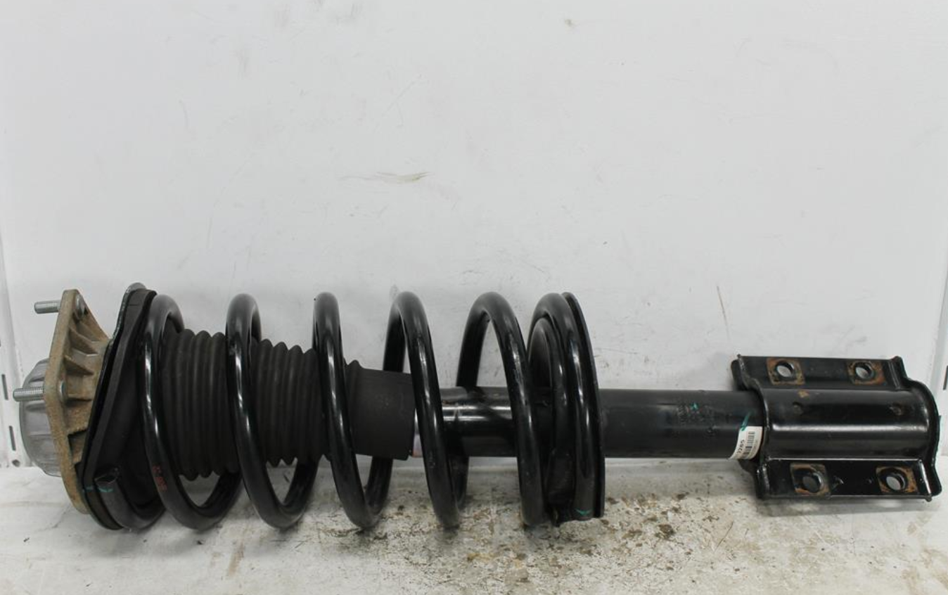 Used LDV, V80 Left Front Strut Diesel 2.5 Van 01/13 2022 – image 1 - All Good Parts