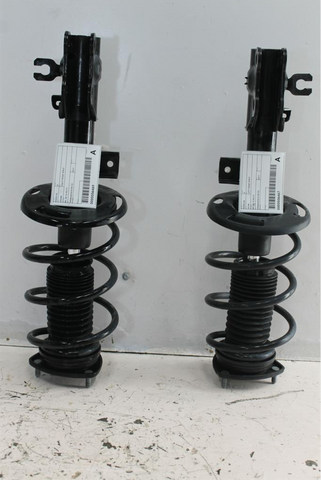 Mazda, 3 Right Front Strut Bn 05/16 02/19