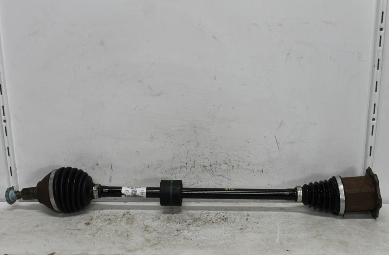 Used Skoda, Kamiq Right Driveshaft Nw 06/20 2020 – image 1 - All Good Parts