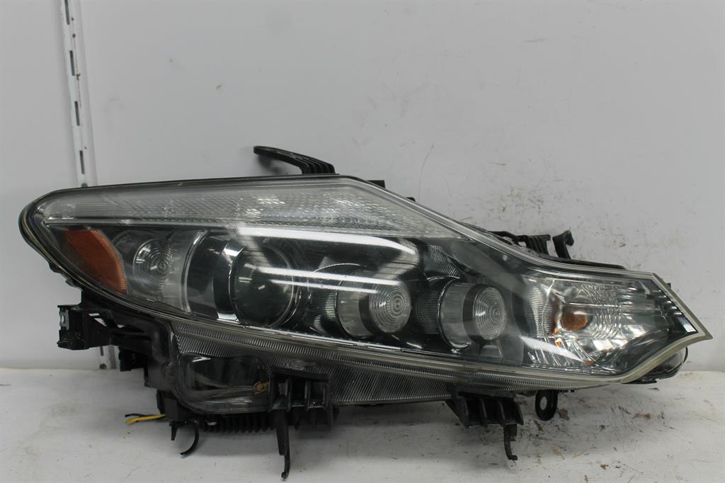 Nissan, Murano Right Headlamp Z51 Xenon Type 09/11 01/15