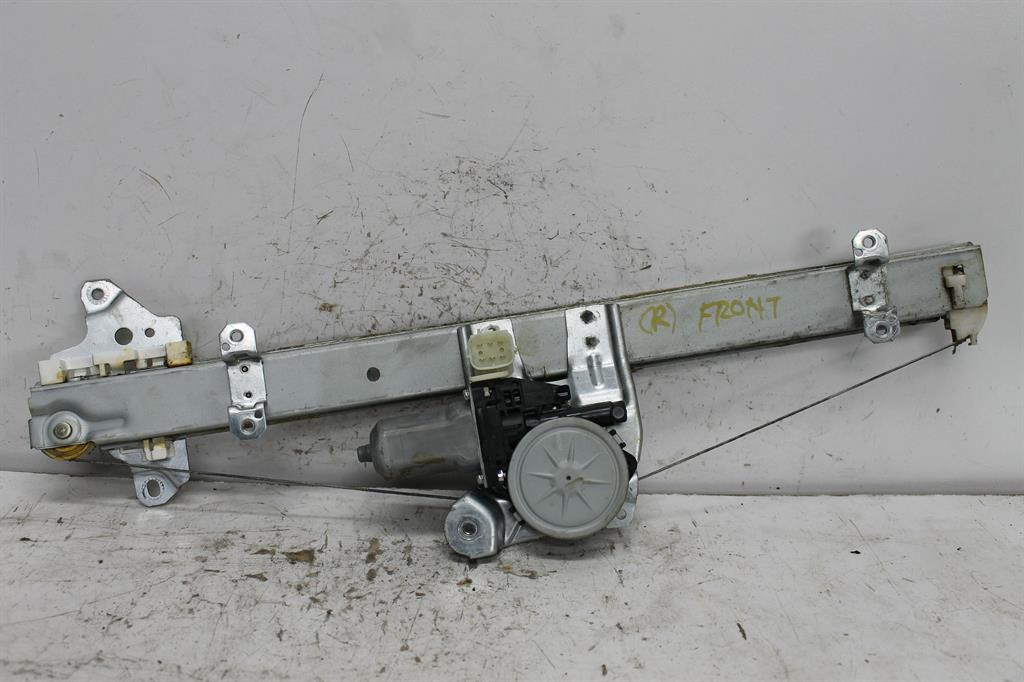 Used Nissan, Xtrail Right Front Window Reg/Motor T32 02/14 07/22 2018 – image 1 - All Good Parts