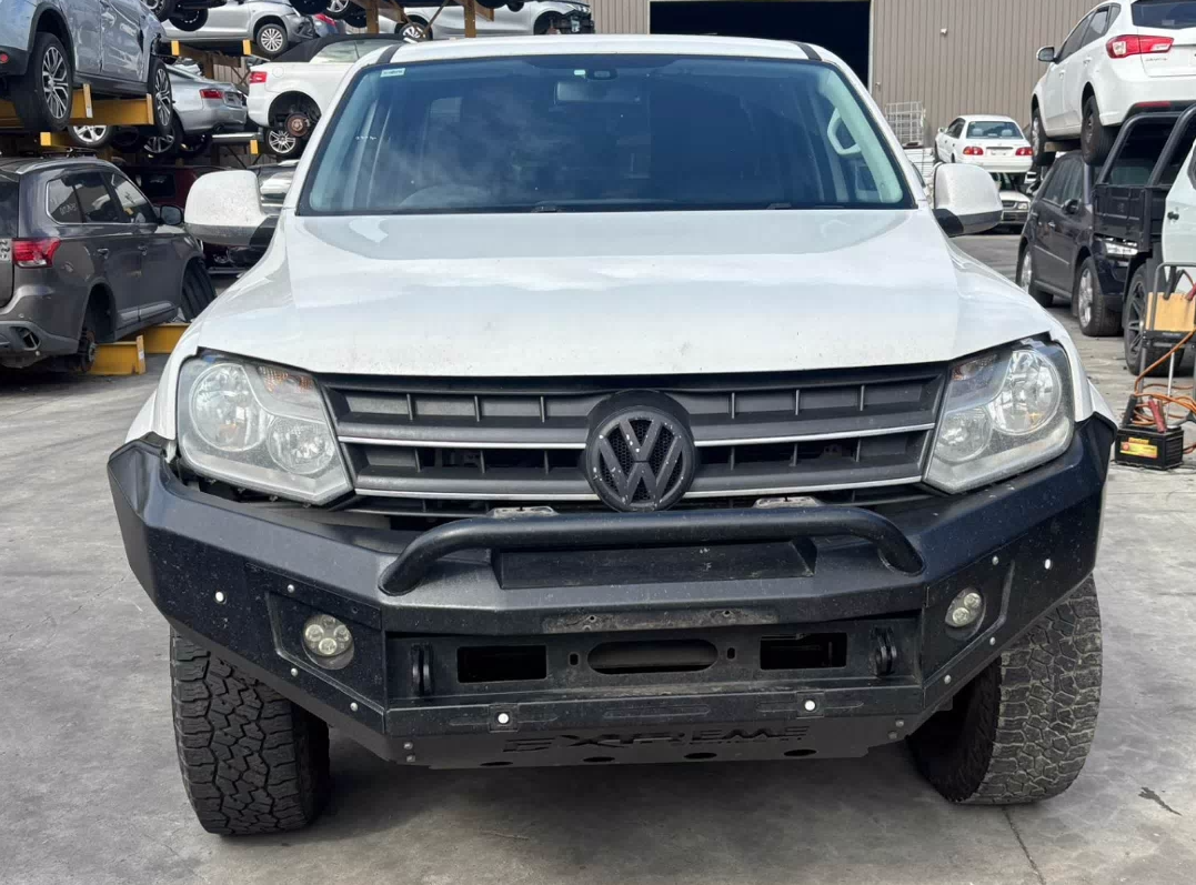 Used Volkswagen, Amarok Right Headlamp , 2H, Halogen Type, 10/10-09/22  – main images - All Good Parts