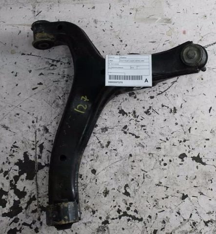 Volkswagen, Amarok Right Front Lower Control Arm 2H 10/10 09/22