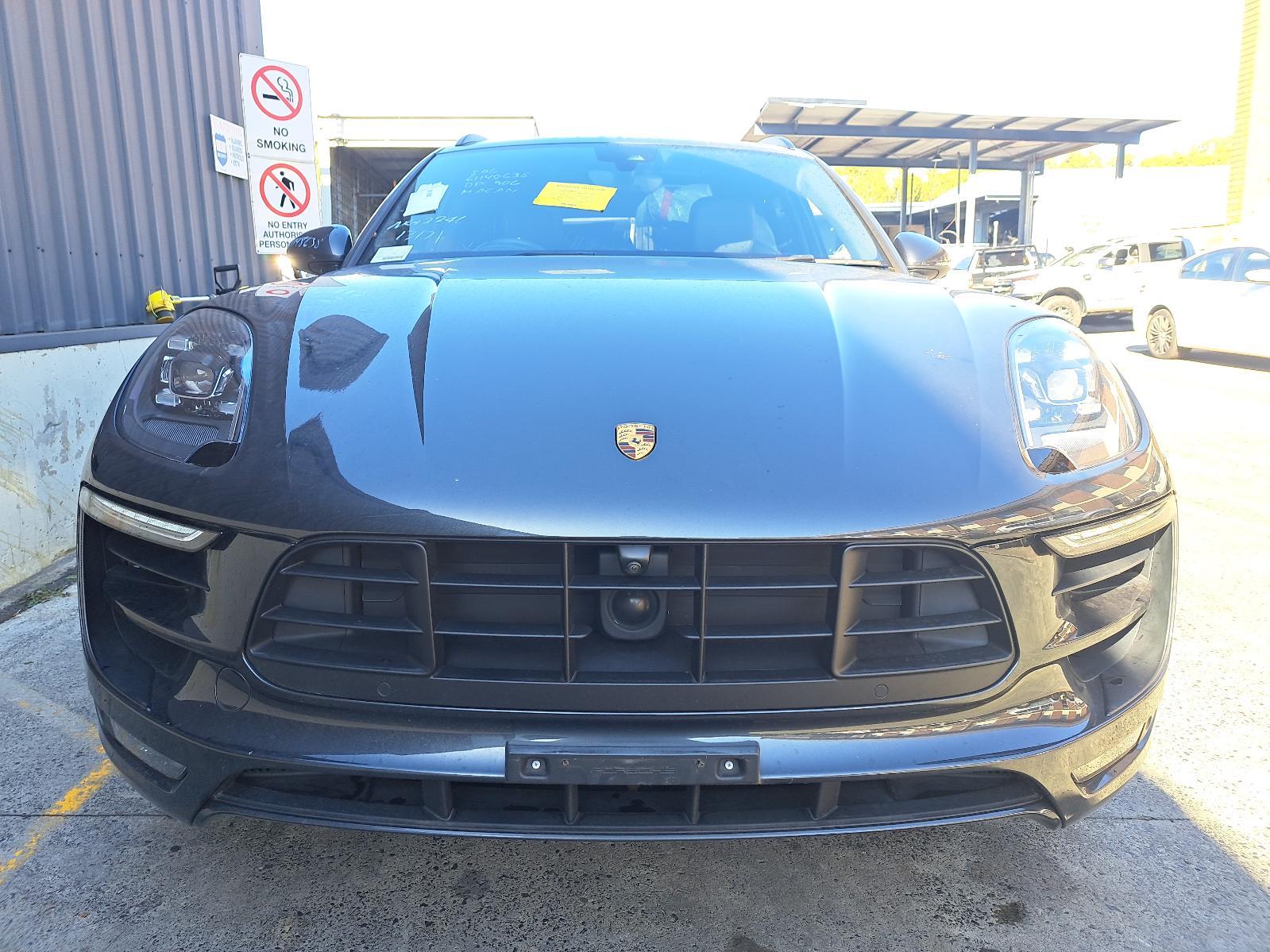 Used Porsche , Macan Trans/Gearbox ,  Auto, Petrol, 2.0, Turbo, 95B, A5B03 Code, 06/14  – main images - All Good Parts