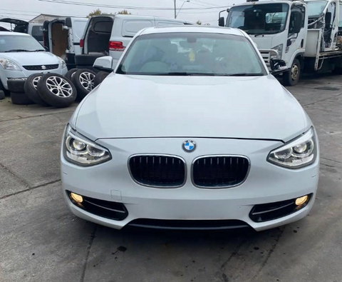Bmw , 1 Series Left Headlamp , F20, Hatch, Xenon Adaptative, 06/11-02/15