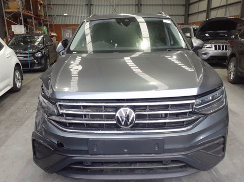 Volkswagen, Tiguan Left Headlamp , 5Na, W/ Matrix Led Cornering Type, 06/21-02/24