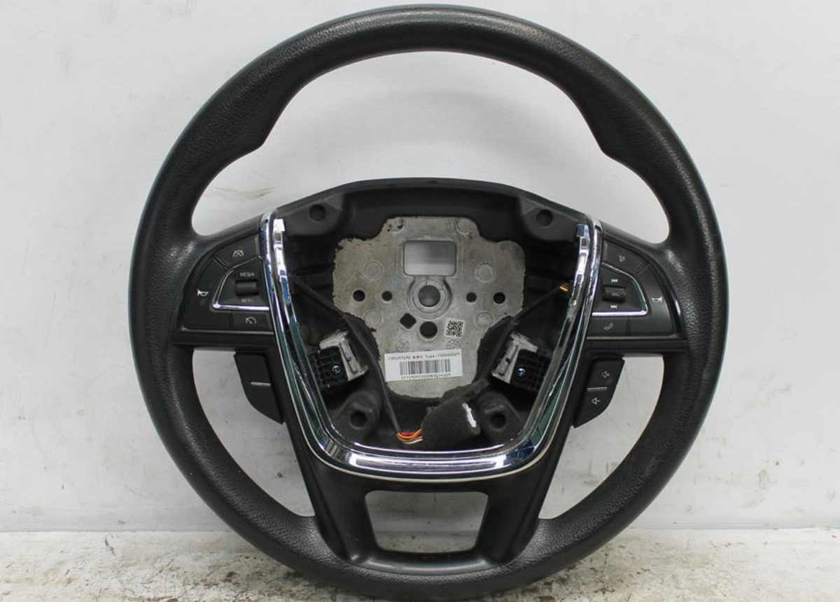 Used LDV, V80 Steering Wheel Vinil Van 09/18 2022 – image 1 - All Good Parts