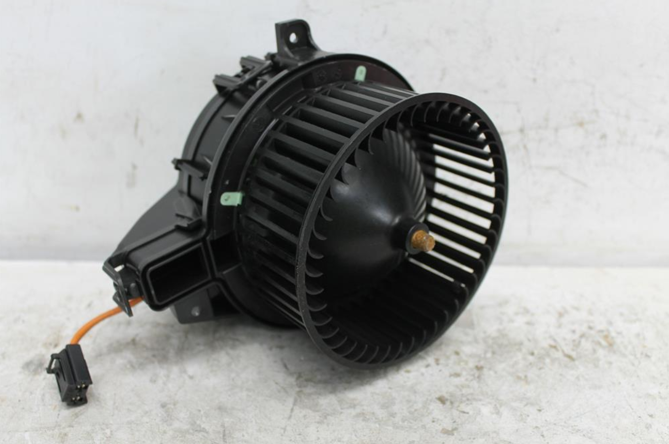 Skoda, Kamiq Heater Fan Motor Nw 06/20