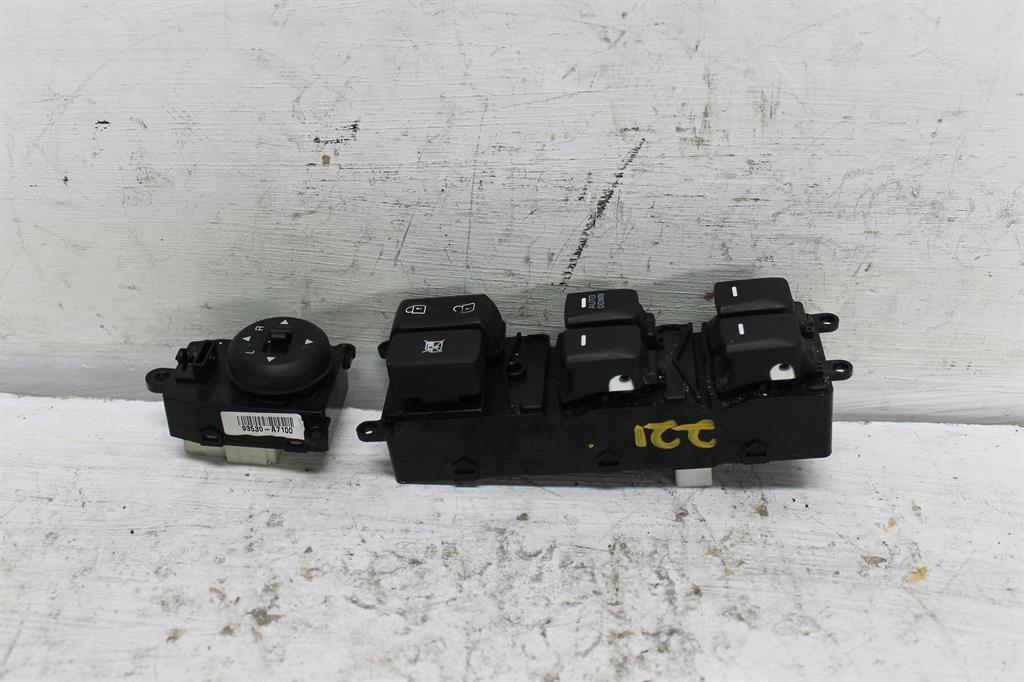 Used Kia, Cerato Power Window Switch Rh Front (Master Switch) Yd Sedan/Hatch W/ Auto On Right Only Type 04/13 05/18 2018 – image 1 - All Good Parts