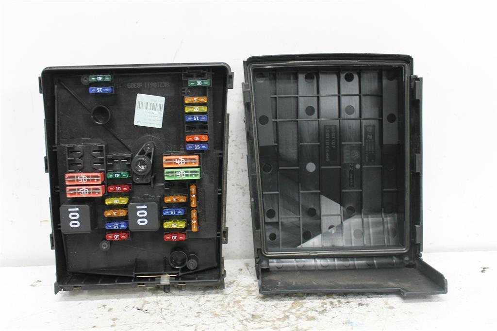 Used Skoda, Yeti Fuse Box Petrol 5L 09/11 12/17 2011 – image 1 - All Good Parts