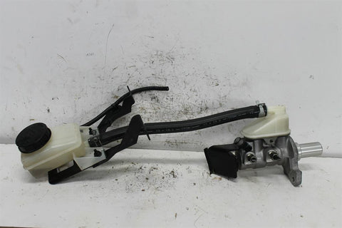 Nissan, Murano Master Cylinder Z51 12/08 01/15